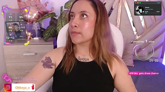 Snapshot of NyxAndria_1 chatting on September 19, 9:14 pm NyxAndria 1 online show from September 19, 9:14 pm