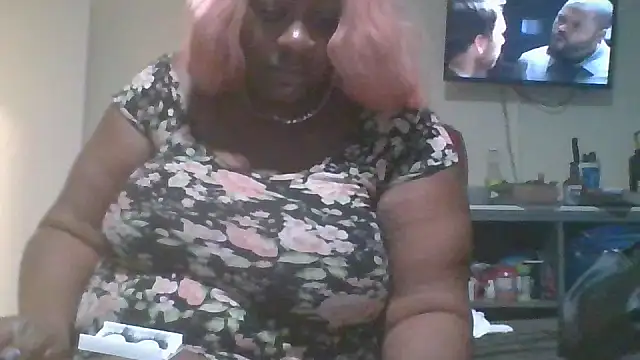 ExoticChocolit online show from September 14, 2:15 pm