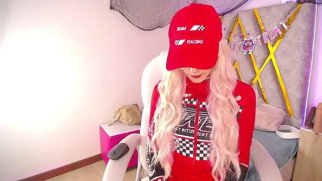 SussanHottye1  online show from October 19, 11:56 am