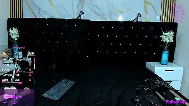 SalomeSimonz online show from November 8, 8:25 pm