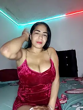 CarolinePolsen online show from October 15, 12:08 pm