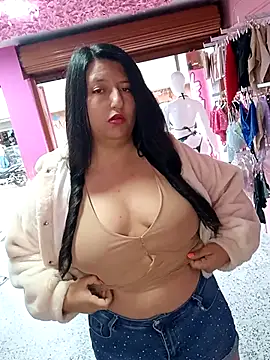 Snapshot of Melany_daring chatting on October 6, 9:52 pm Melany daring online show from October 6, 9:52 pm