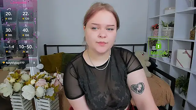 Erica  Alta online show from November 30, 7:23 am