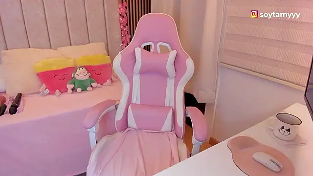 tamy xoo online show from March 14, 8:43 pm