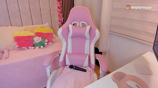 tamy xoo online show from March 15, 8:44 pm