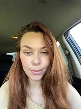 Kelley Allie online show from April 17, 11:45 am