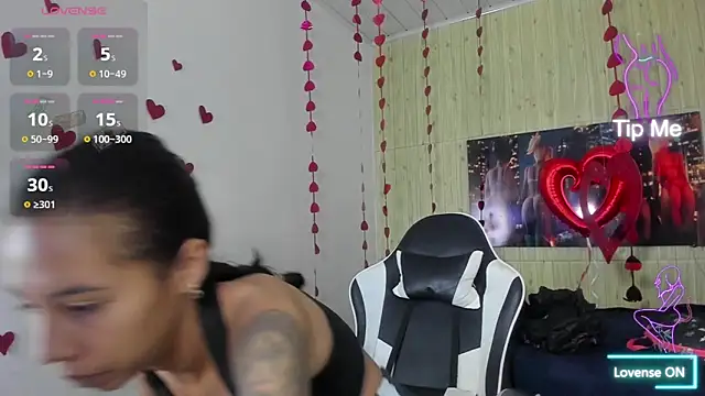 Miss sparkle00 online show from February 26, 8:41 pm