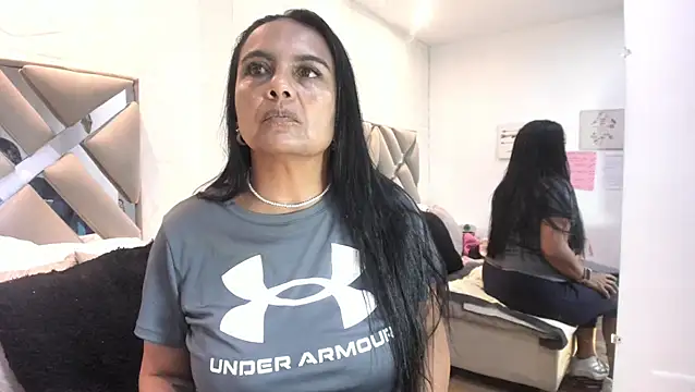 raquell moore online show from February 13, 12:29 pm