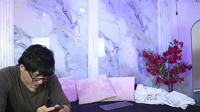 Snapshot of vanilla_hot chatting on September 19, 7:57 pm vanilla hot online show from September 19, 7:57 pm