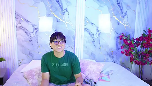 Snapshot of vanilla_hot chatting on September 14, 7:34 pm vanilla hot online show from September 14, 7:34 pm