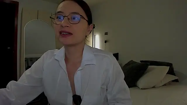 Andrewine89 online show from November 3, 11:09 pm