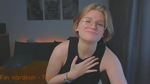  JessieVibes online show from October 2, 4:45 pm