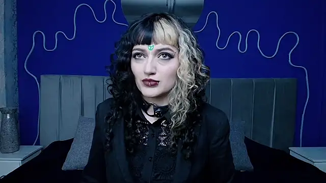JeanneSabatier online show from June 2, 7:59 pm