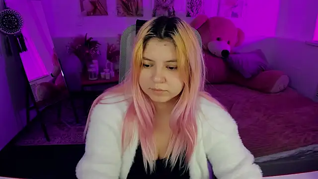 DiaAngell online show from February 15, 7:24 pm