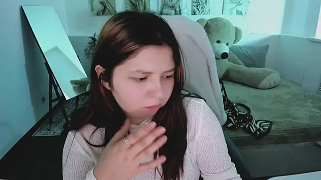 DiaAngell online show from April 18, 10:42 pm