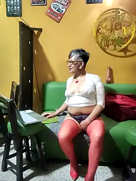 ilonna2025 online show from March 20, 10:58 pm