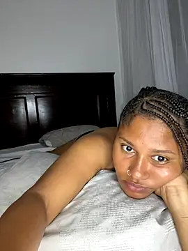 Snapshot of madell chatting on September 19, 3:05 am madell online show from September 19, 3:05 am