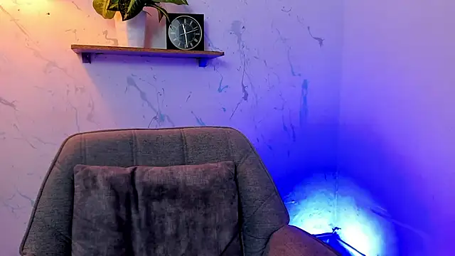 Snapshot of Paulina_Lopezz chatting on September 10, 9:26 pm Paulina Lopezz online show from September 10, 9:26 pm