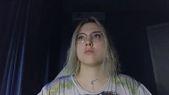 HotBrandyX online show from November 9, 12:34 pm