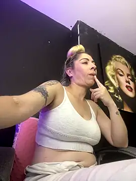 Snapshot of viktoria_davis_ chatting on September 27, 1:57 am viktoria davis online show from September 27, 1:57 am