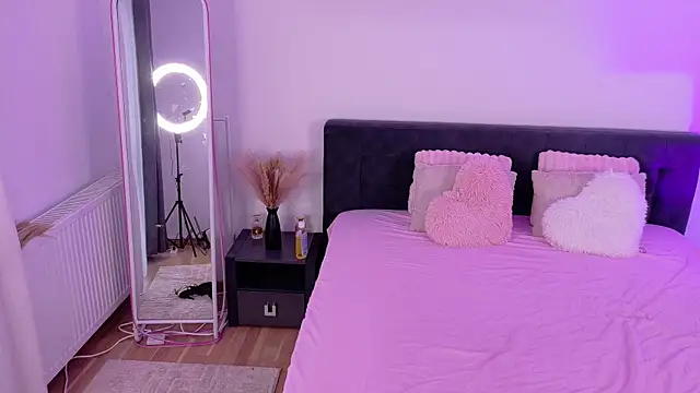 PatriciaSpice online show from July 2, 5:13 am