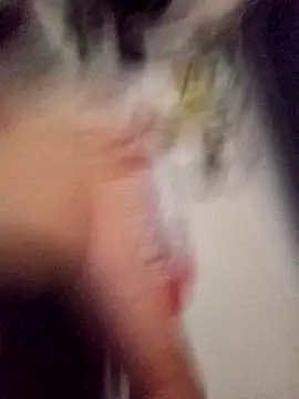 criscrispdv online show from March 5, 12:06 am