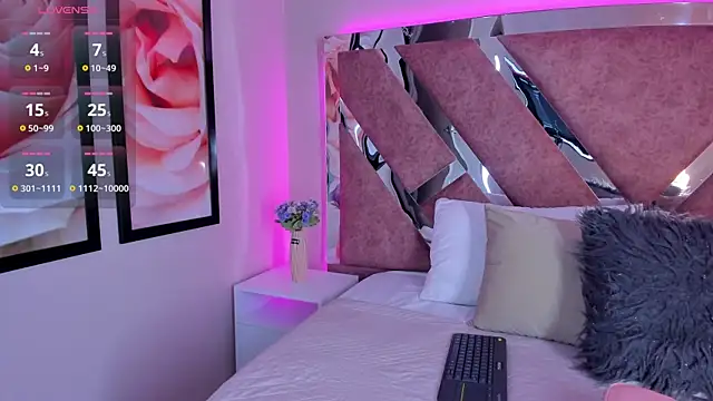 ValeriaOrtega online show from October 6, 11:38 am