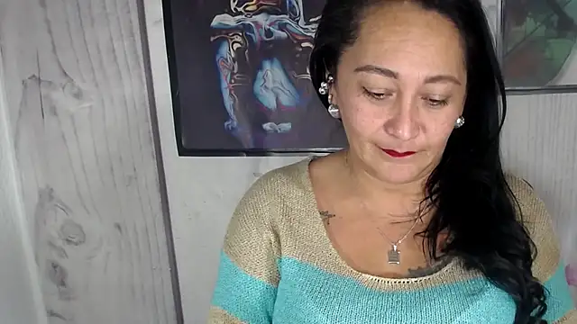 JULIANAWET69 online show from October 22, 3:33 am