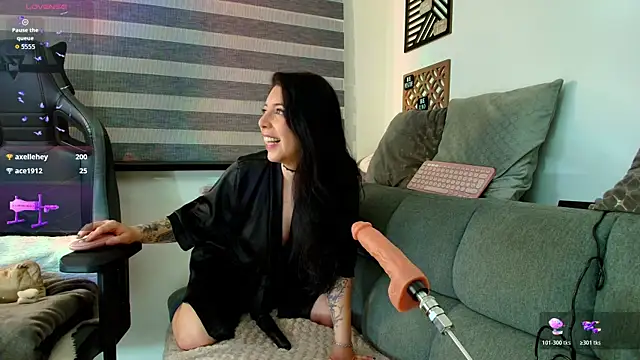 love sharol  online show from November 6, 11:49 am