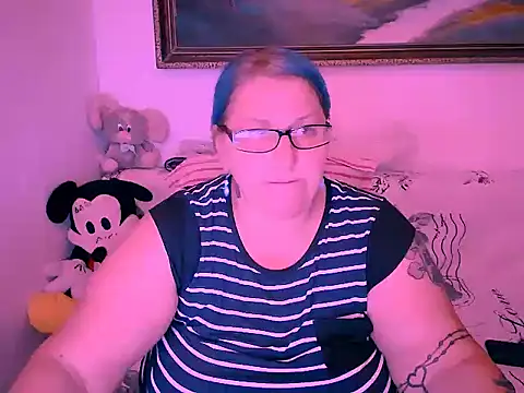 mayamayx online show from September 13, 7:44 pm