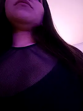 Snapshot of Lili_Bykers chatting on October 15, 8:11 pm Lili Bykers online show from October 15, 8:11 pm