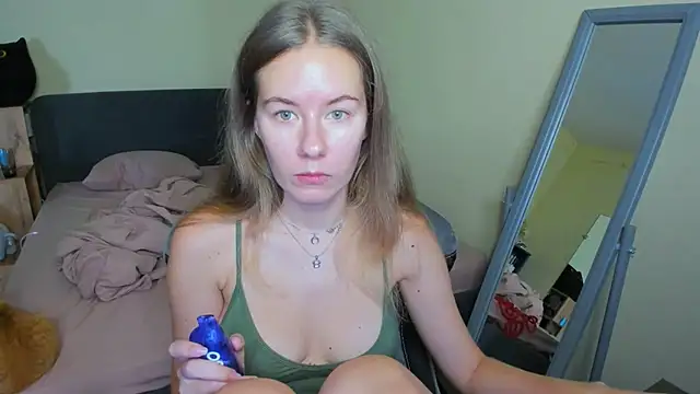 EmilyPaw online show from September 16, 11:07 am