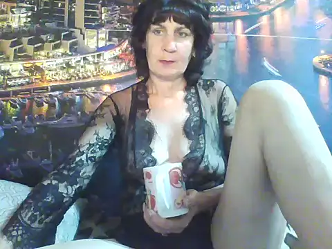 Snapshot of Laura_Kiss chatting on September 8, 4:06 pm Laura Kiss online show from September 8, 4:06 pm