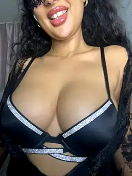 LOLO QUEEN ARABE online show from October 25, 11:11 pm