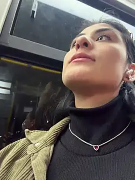 fiorella paris online show from April 4, 1:26 am