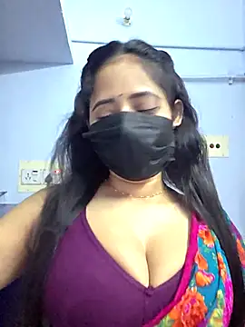 Snapshot of Hot_honey77 chatting on October 5, 5:07 pm Hot honey77 online show from October 5, 5:07 pm