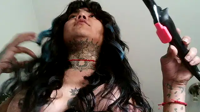 serena  vedette online show from February 18, 2:16 pm