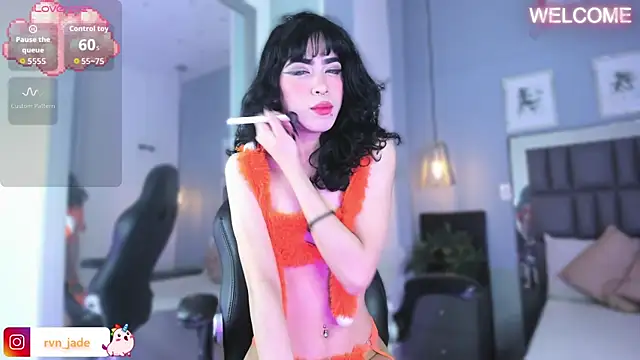 Raven jade  online show from November 18, 7:26 pm