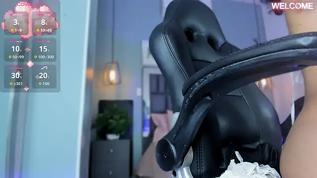 Raven jade  online show from November 14, 7:47 pm