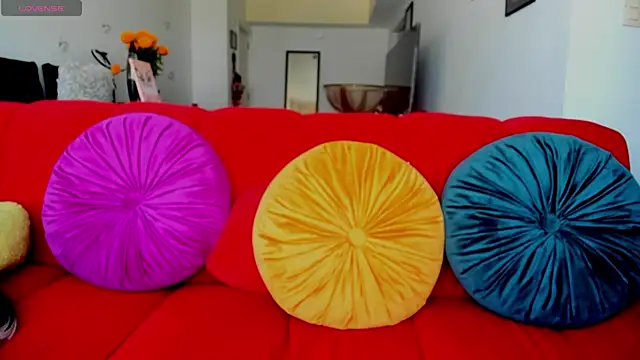 willow boobs online show from October 30, 4:30 pm