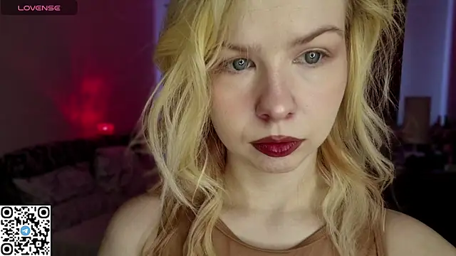 LynetHakes online show from April 11, 6:19 am