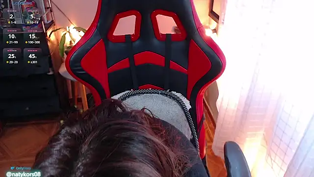 natyk m online show from April 20, 3:37 pm