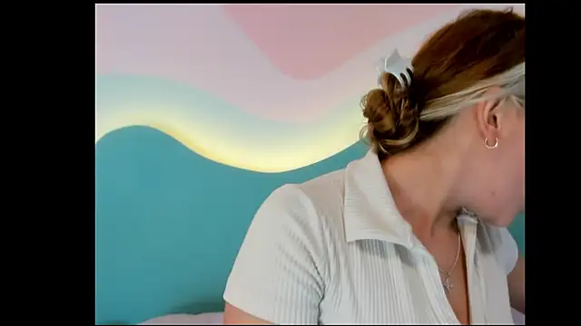 Lannajansen online show from January 15, 2:34 pm