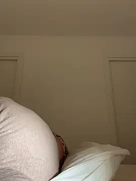 Riverdonttgo online show from October 7, 12:04 am