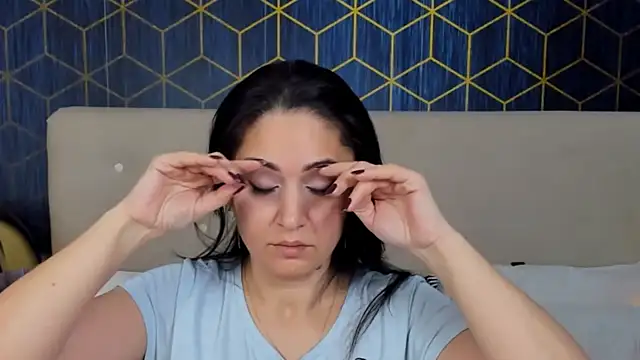 ValeryBlakes online show from December 3, 8:33 pm