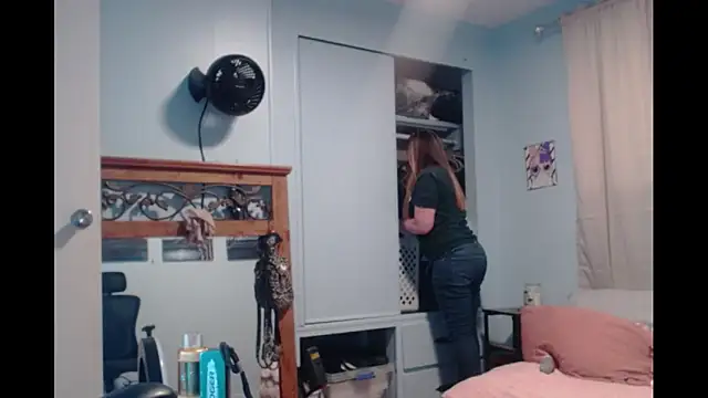 barbieinbondage7 online show from June 7, 2:29 am