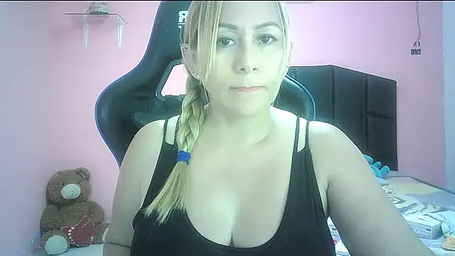 mariana0x online show from January 14, 9:53 pm