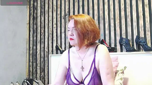 Alis Lovi online show from April 30, 9:14 am