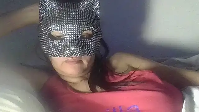 catseyes777 online show from December 16, 3:51 pm