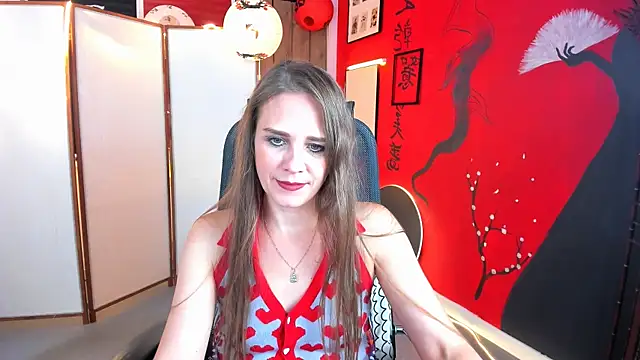 Snapshot of EmiliaBedy chatting on September 29, 5:12 am EmiliaBedy online show from September 29, 5:12 am